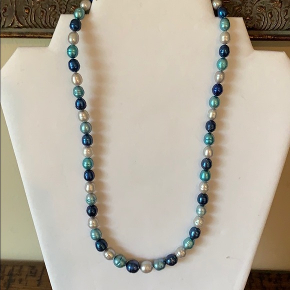 Faux Blue Colored Pearl Necklace - Picture 1 of 8